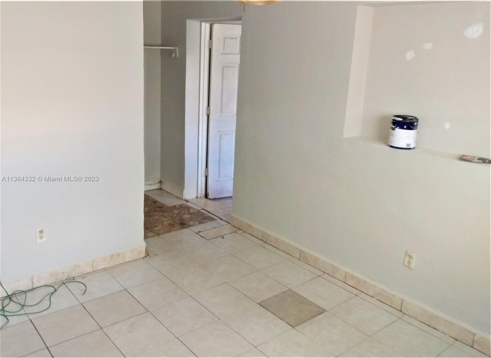 980 NW 109th St Rear Unit: B-Rear