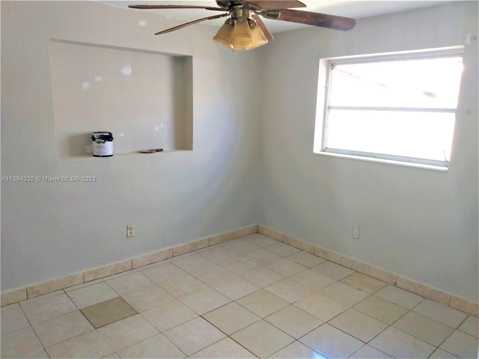 980 NW 109th St Rear Unit: B-Rear