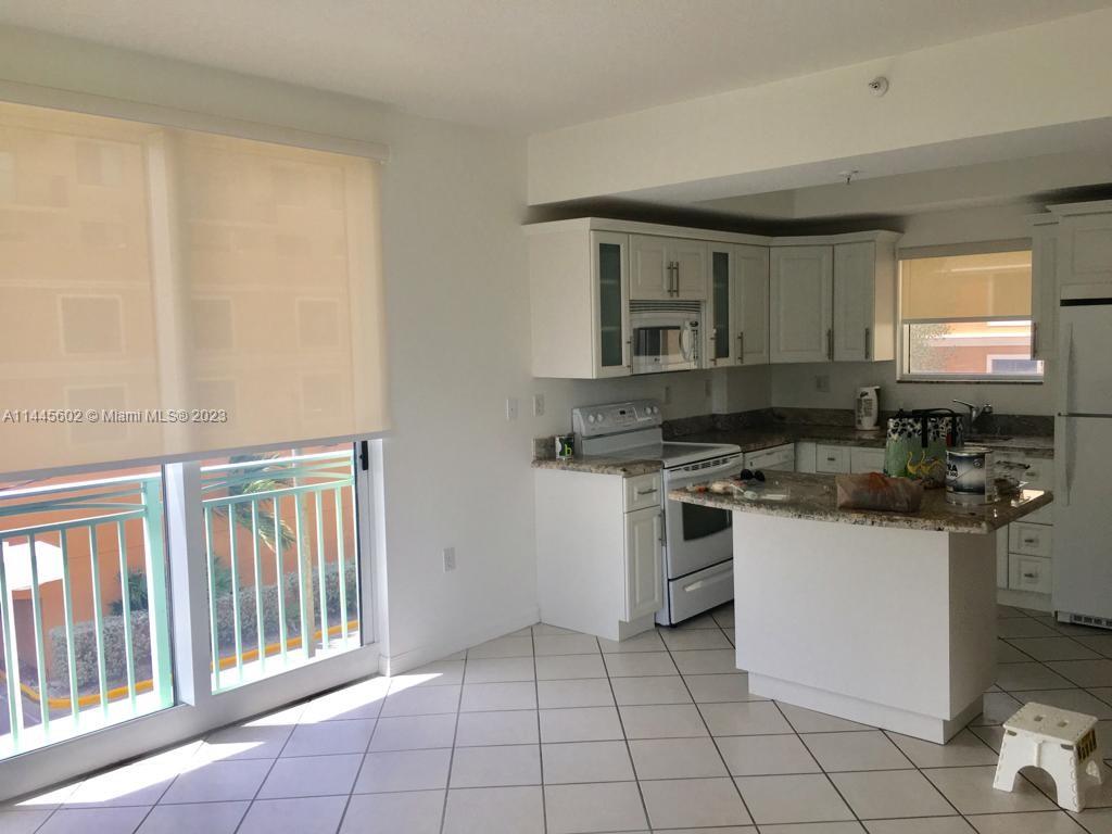 3500 Coral Way # 401