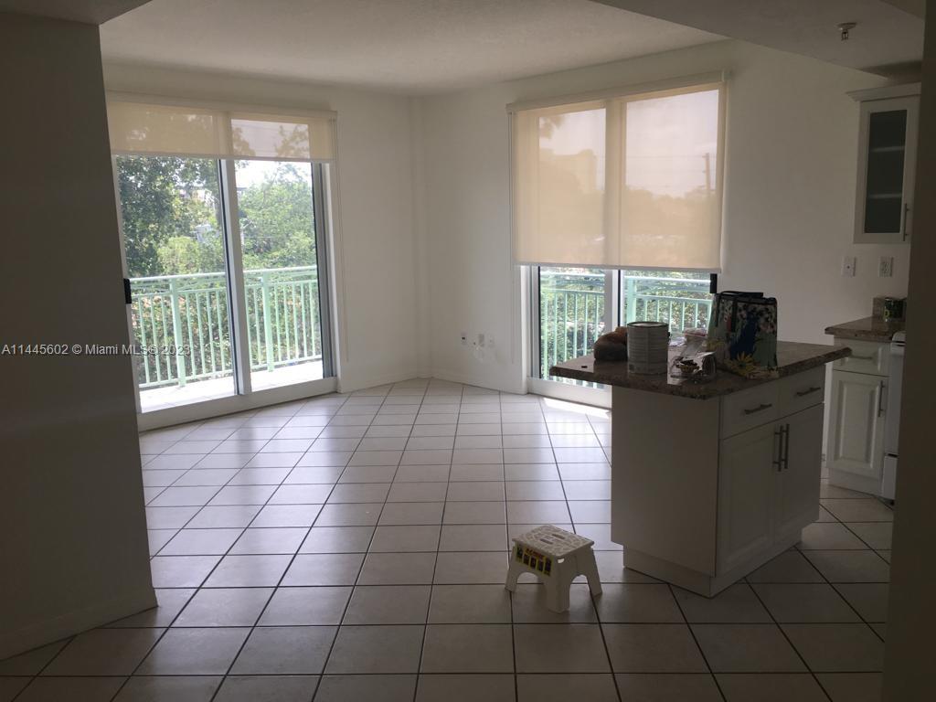 3500 Coral Way # 401