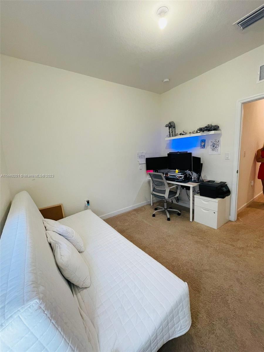 9283 W 34th Ct # 9283