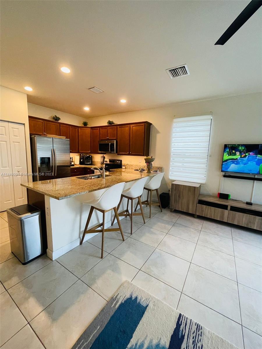 9283 W 34th Ct # 9283