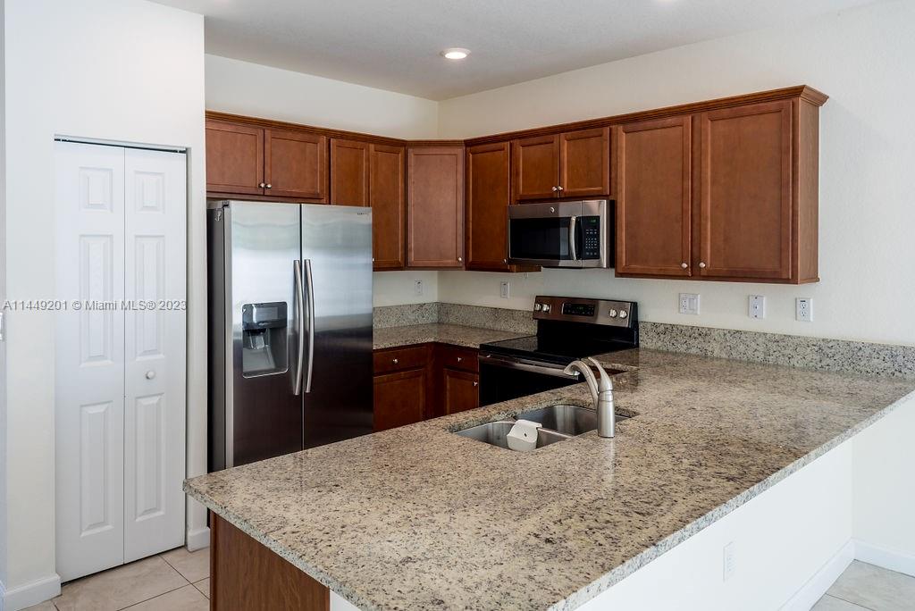 9283 W 34th Ct # 9283