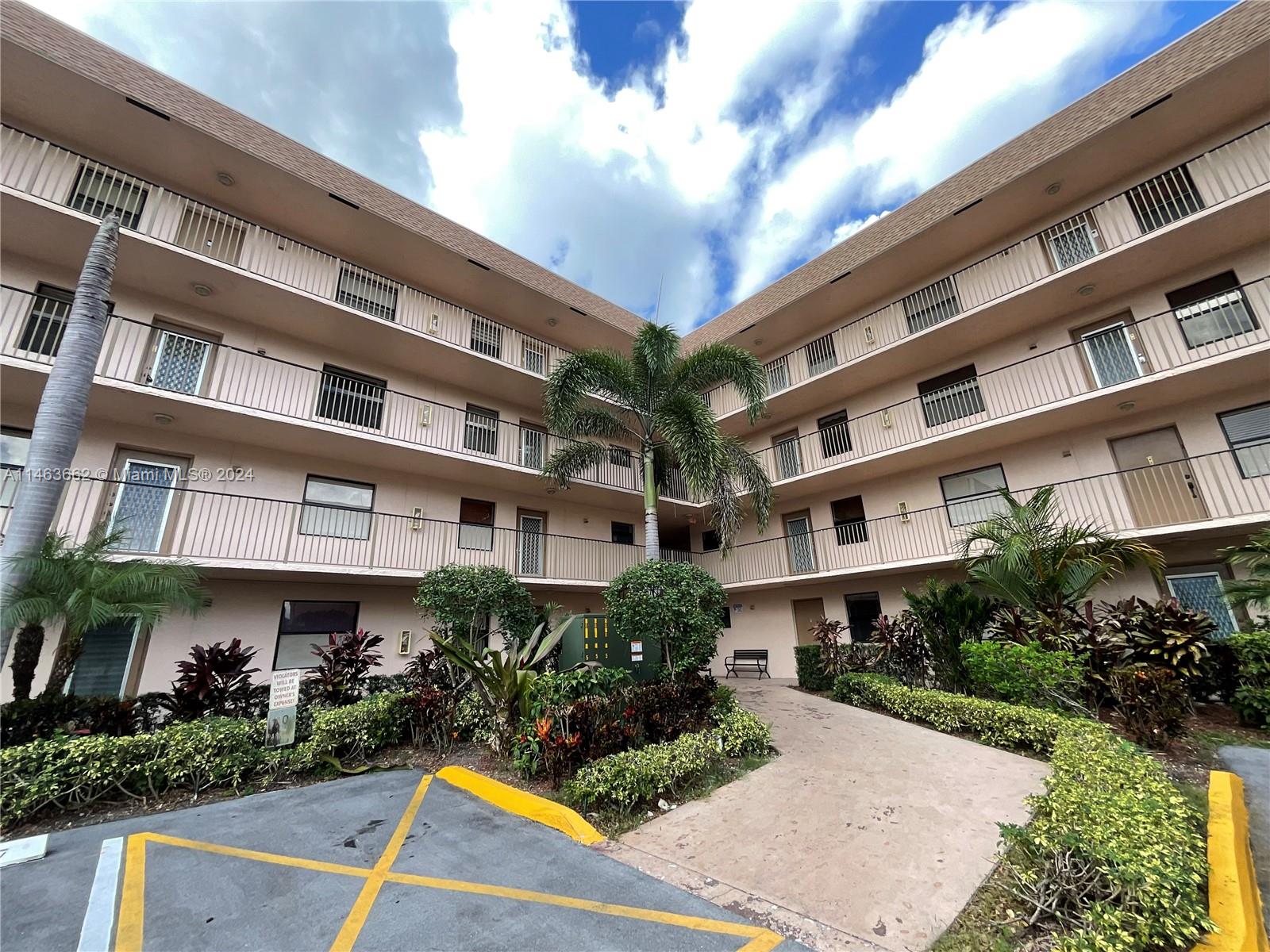2711 NW 104th Ave # 305