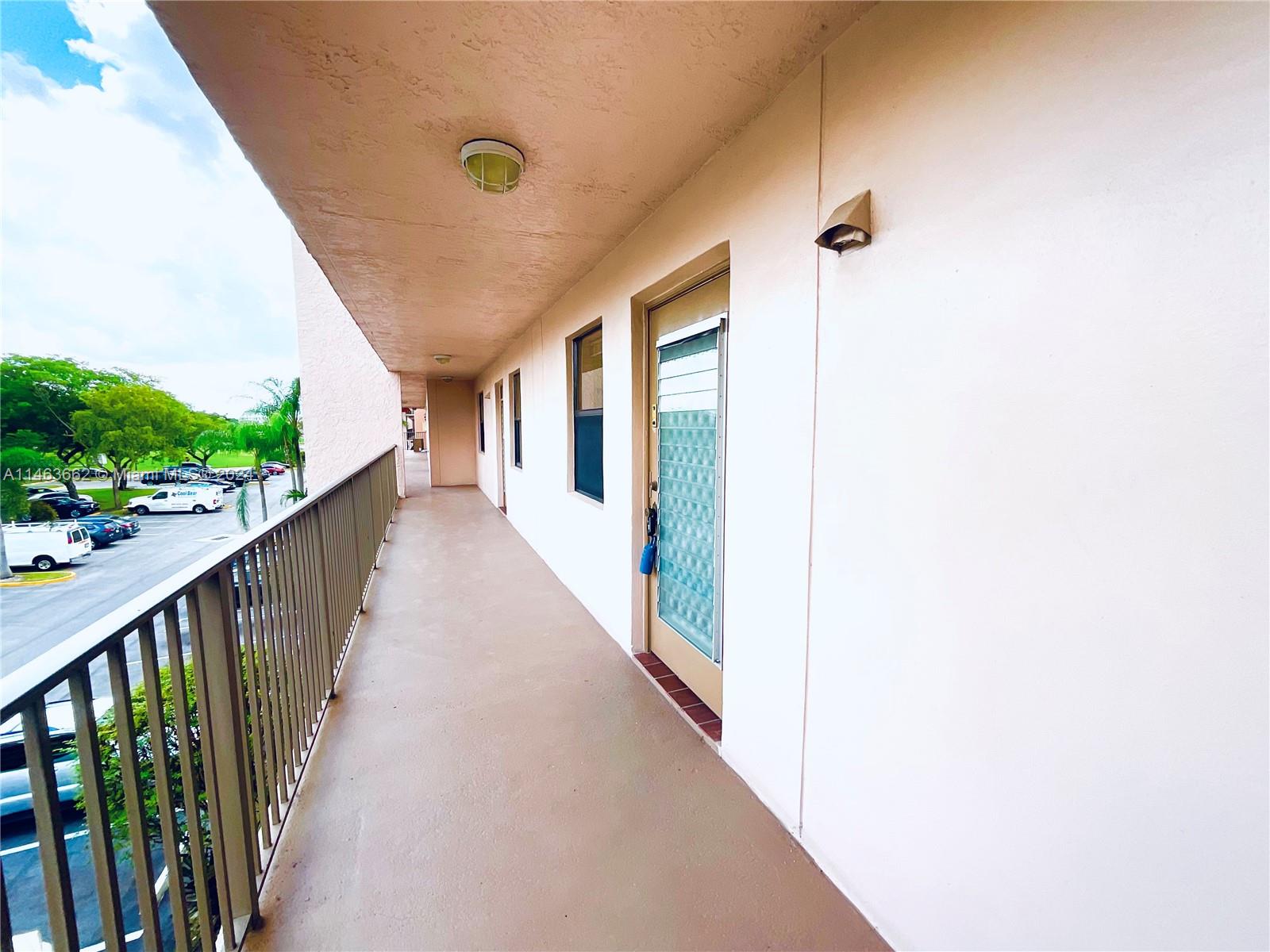 2711 NW 104th Ave # 305