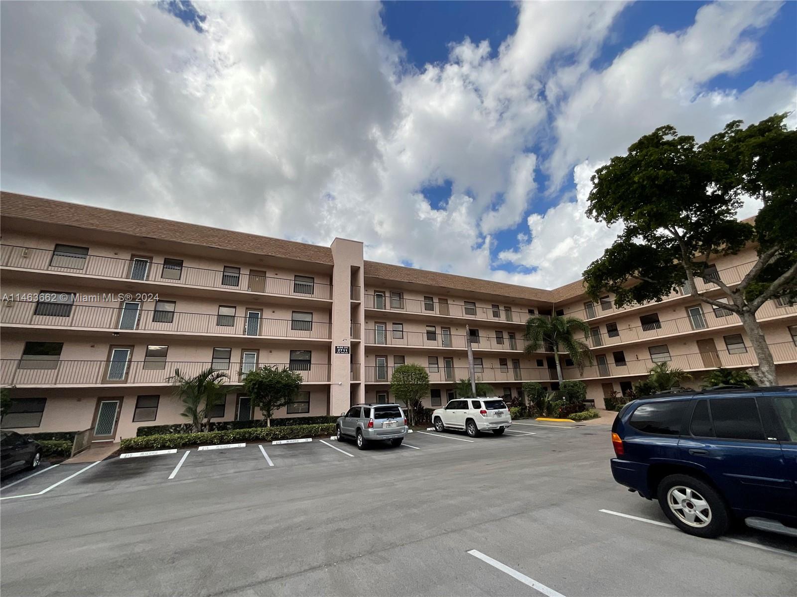 2711 NW 104th Ave # 305