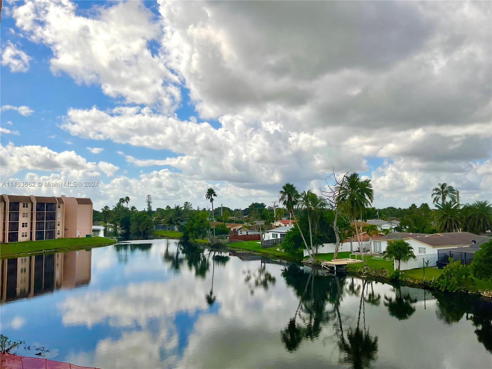 2711 NW 104th Ave # 305