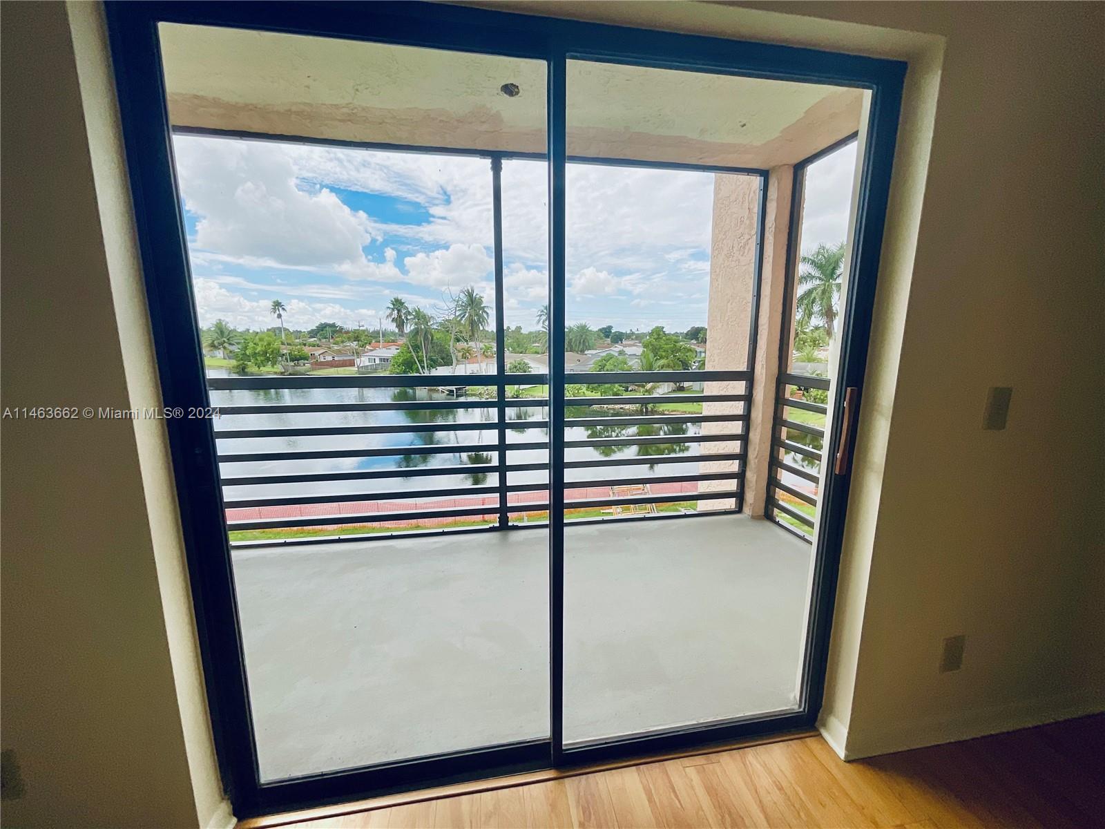 2711 NW 104th Ave # 305