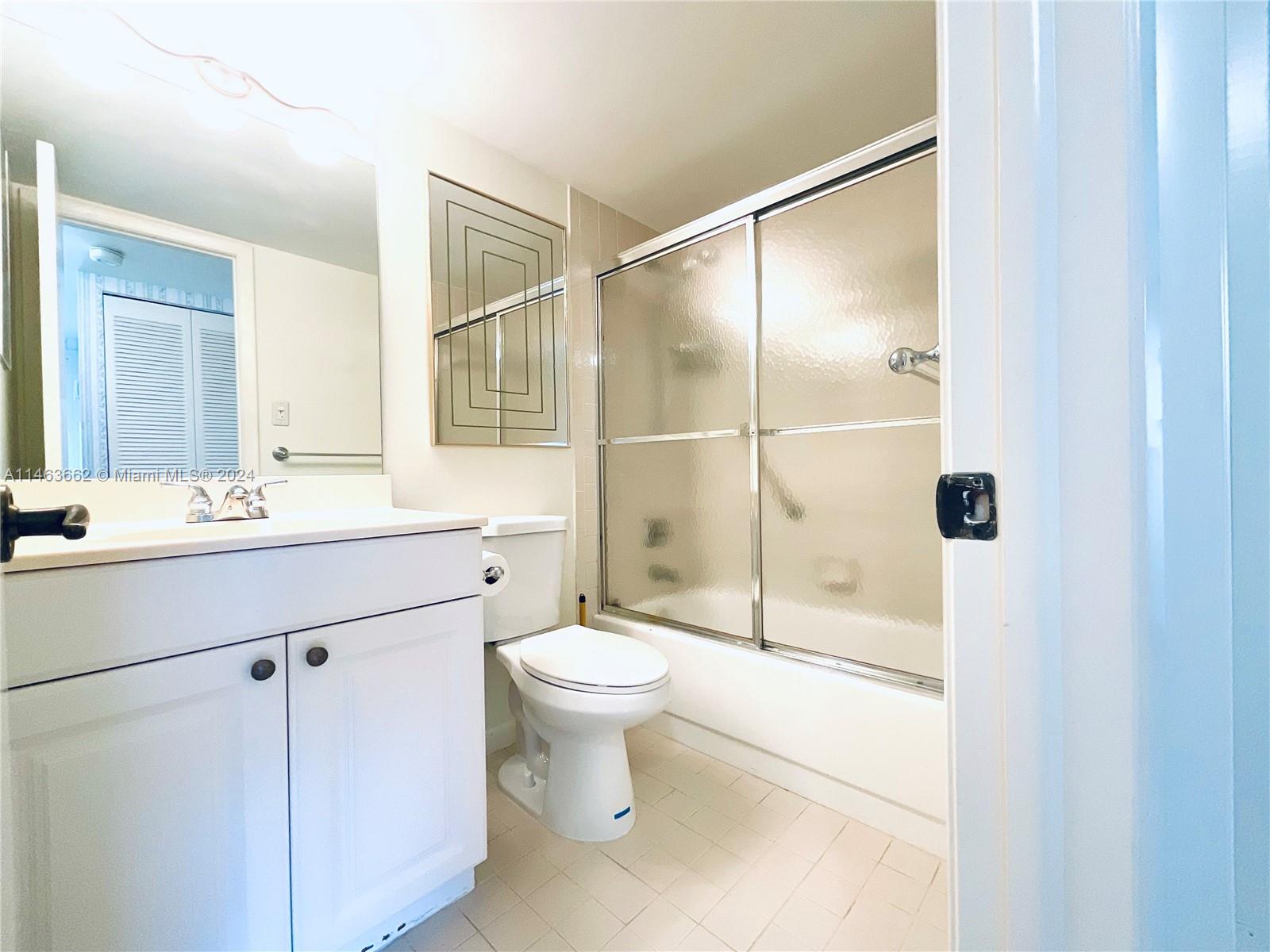 2711 NW 104th Ave # 305