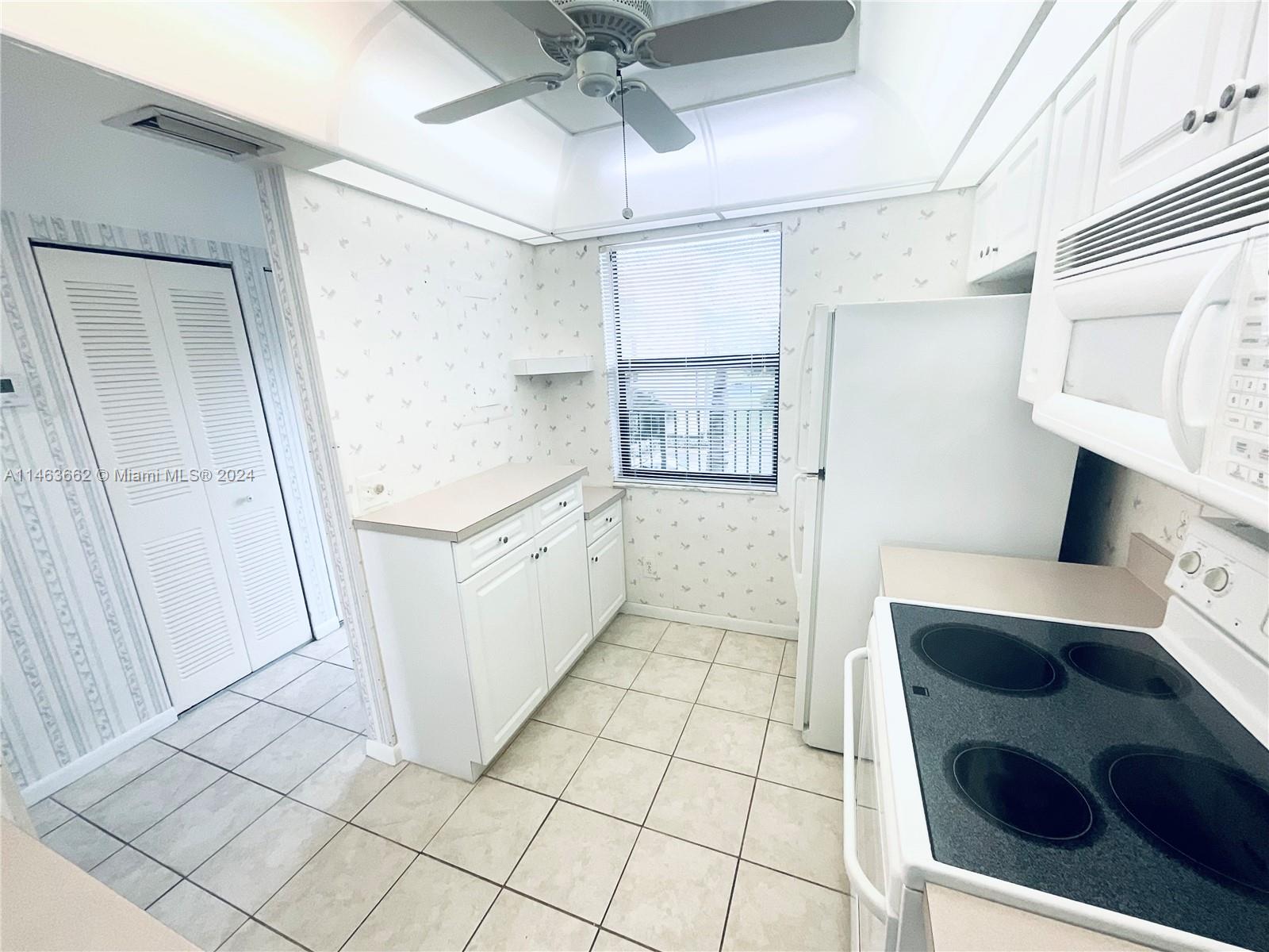 2711 NW 104th Ave # 305