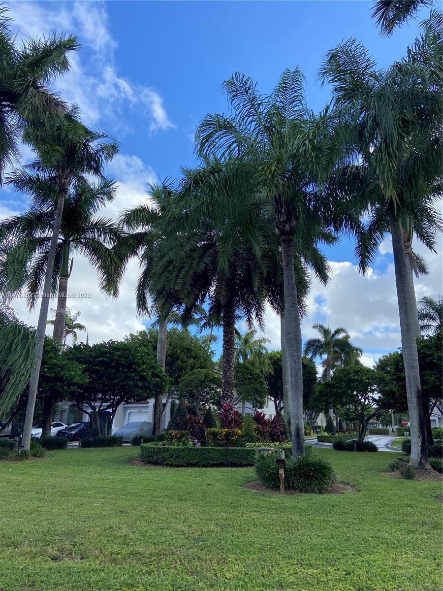 11236 NW 56th St # 0