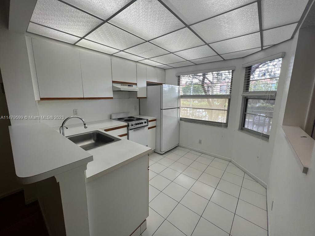 12501 SW 14th St # 205R