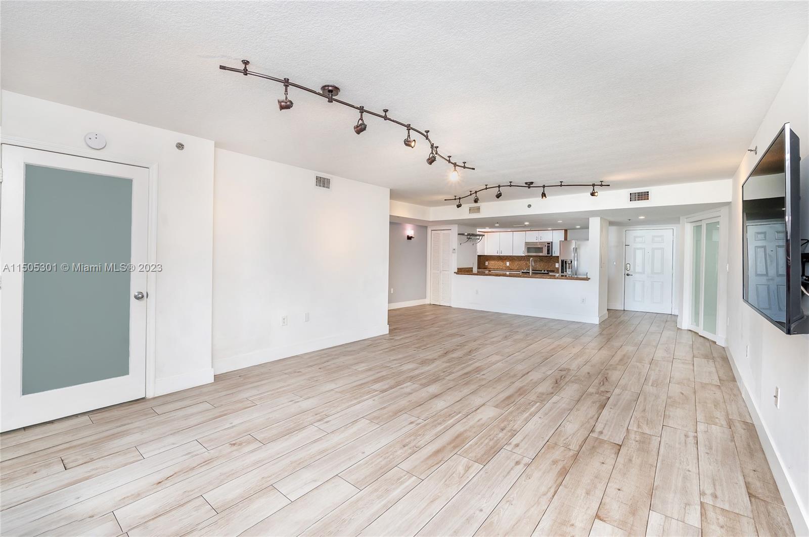 1650 Coral Way # 804