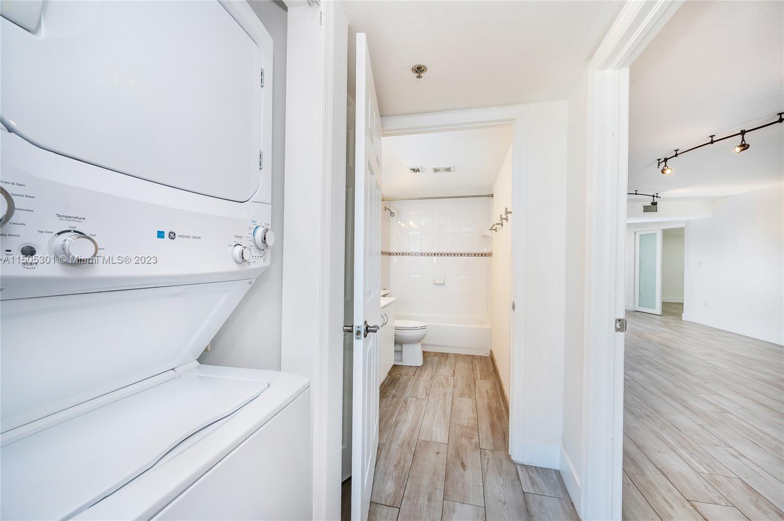 1650 Coral Way # 804