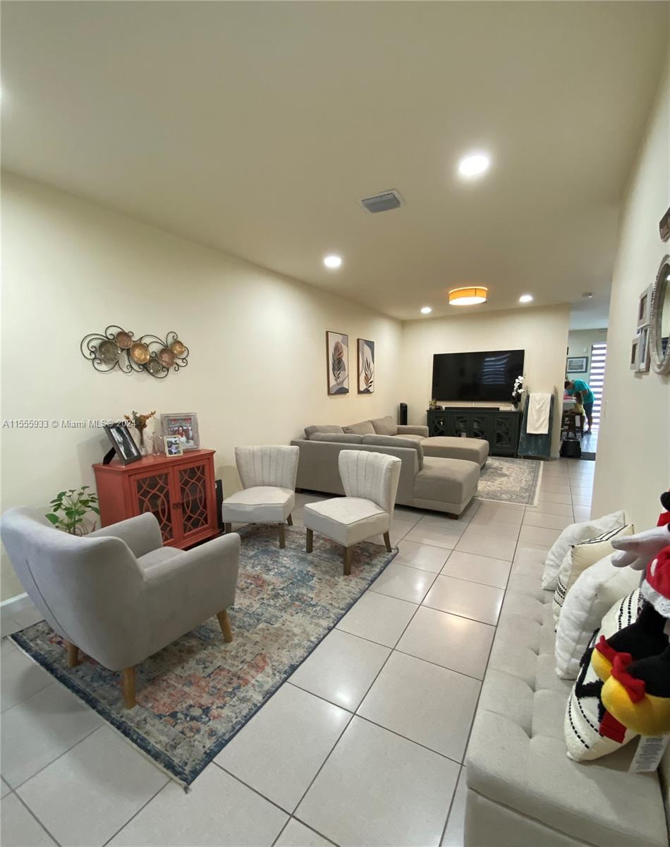 11430 SW 252nd Ter