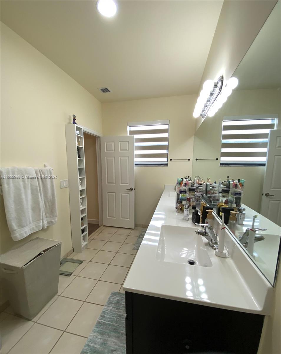 11430 SW 252nd Ter