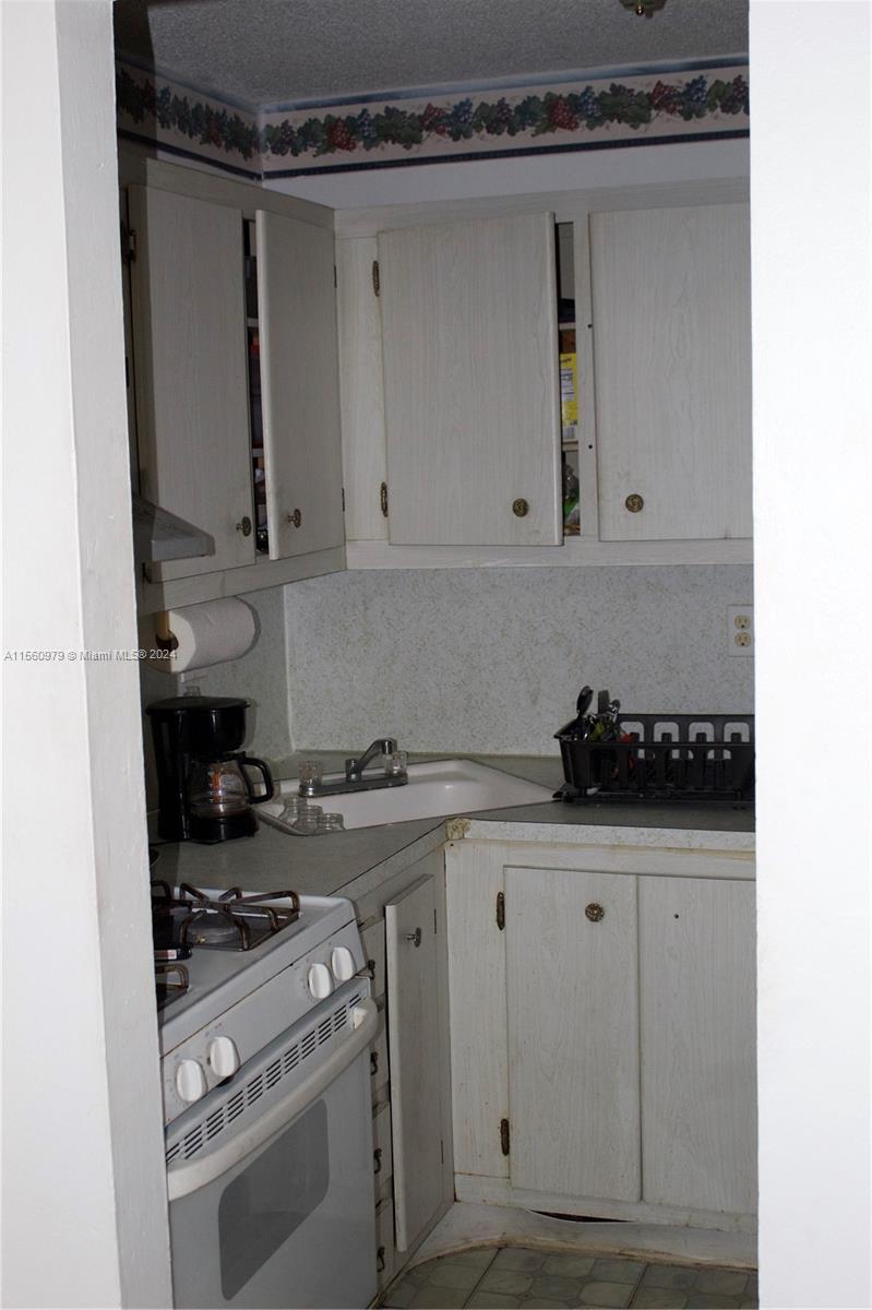 20180 NE 2nd Ave # X19