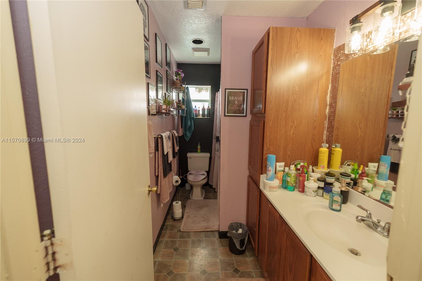 2156 NW 70th St