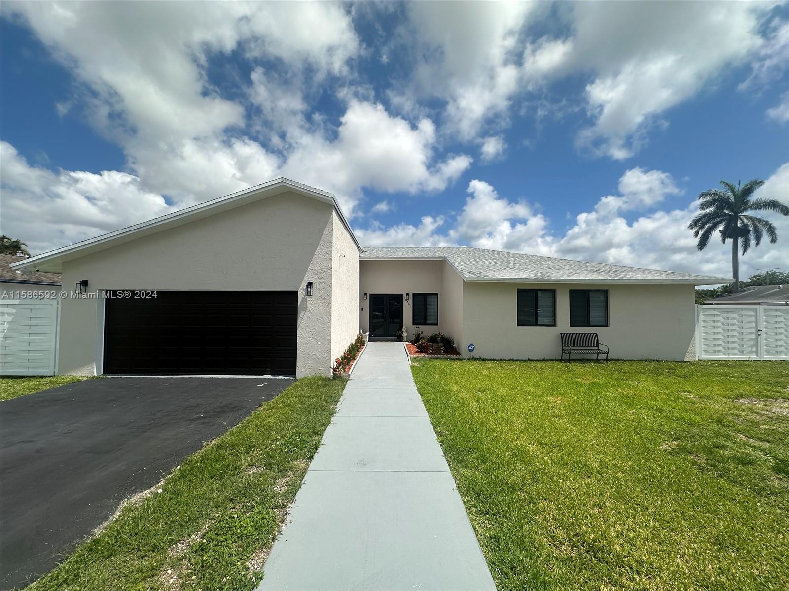 10501 SW 166th St