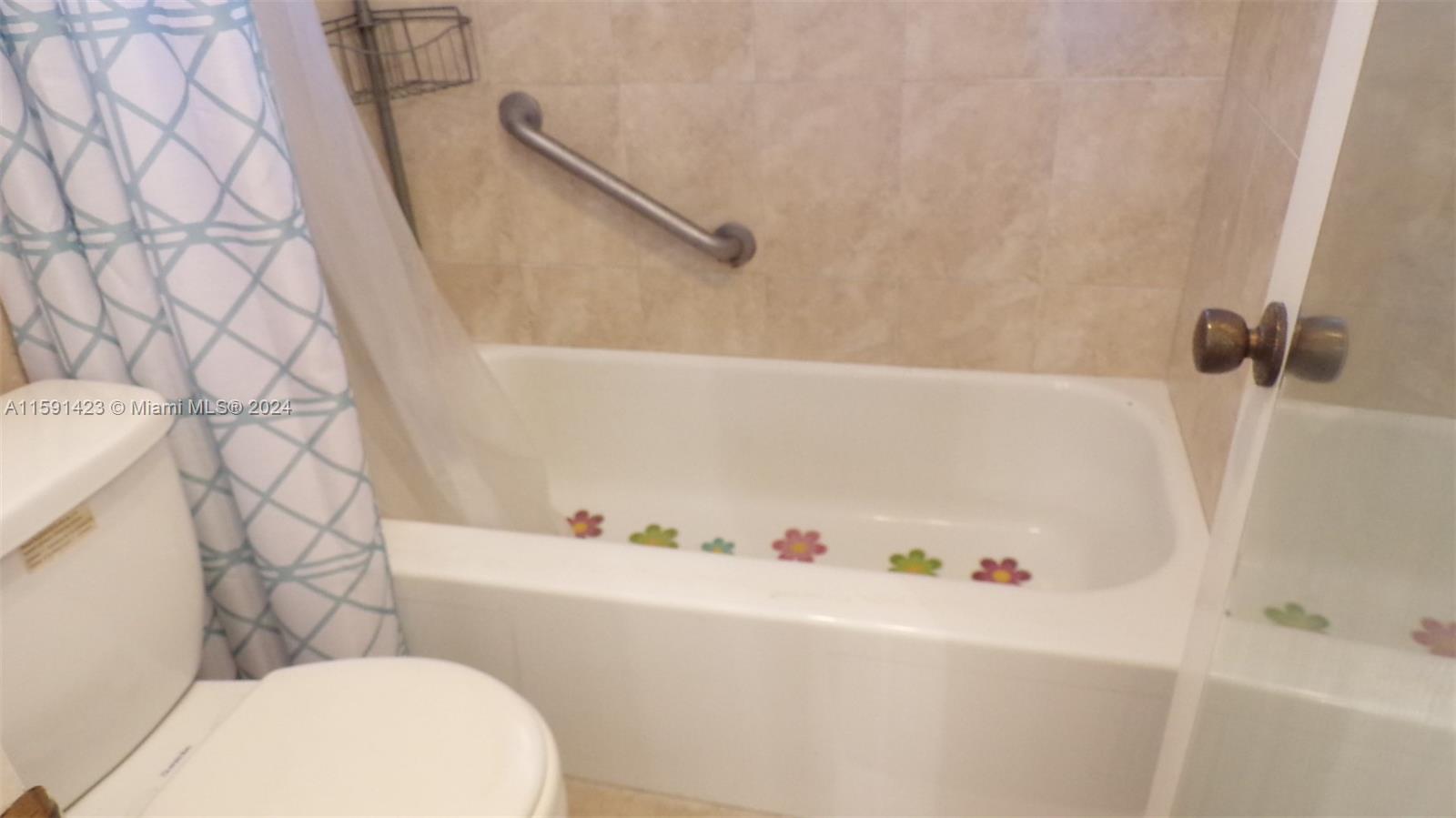 8856 W Mcnab Rd # 104