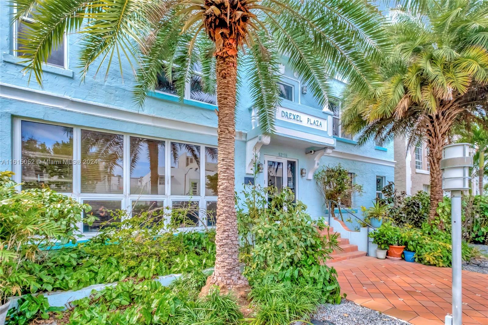 1218 Drexel Ave # 202