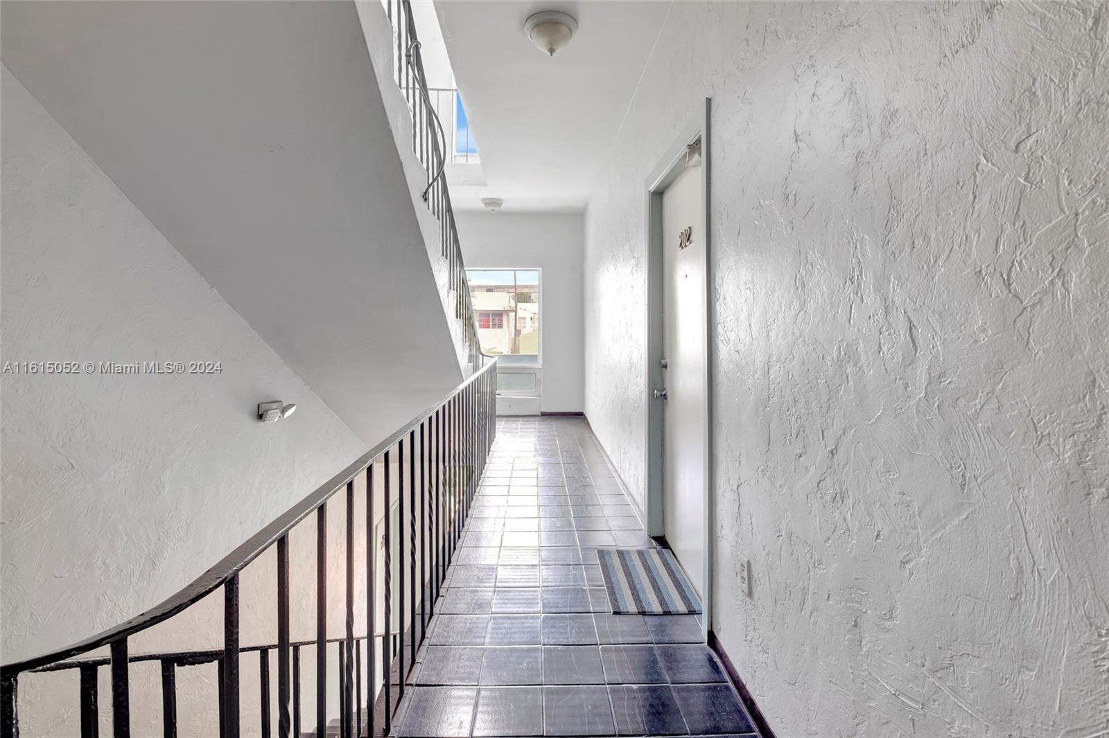 1218 Drexel Ave # 202