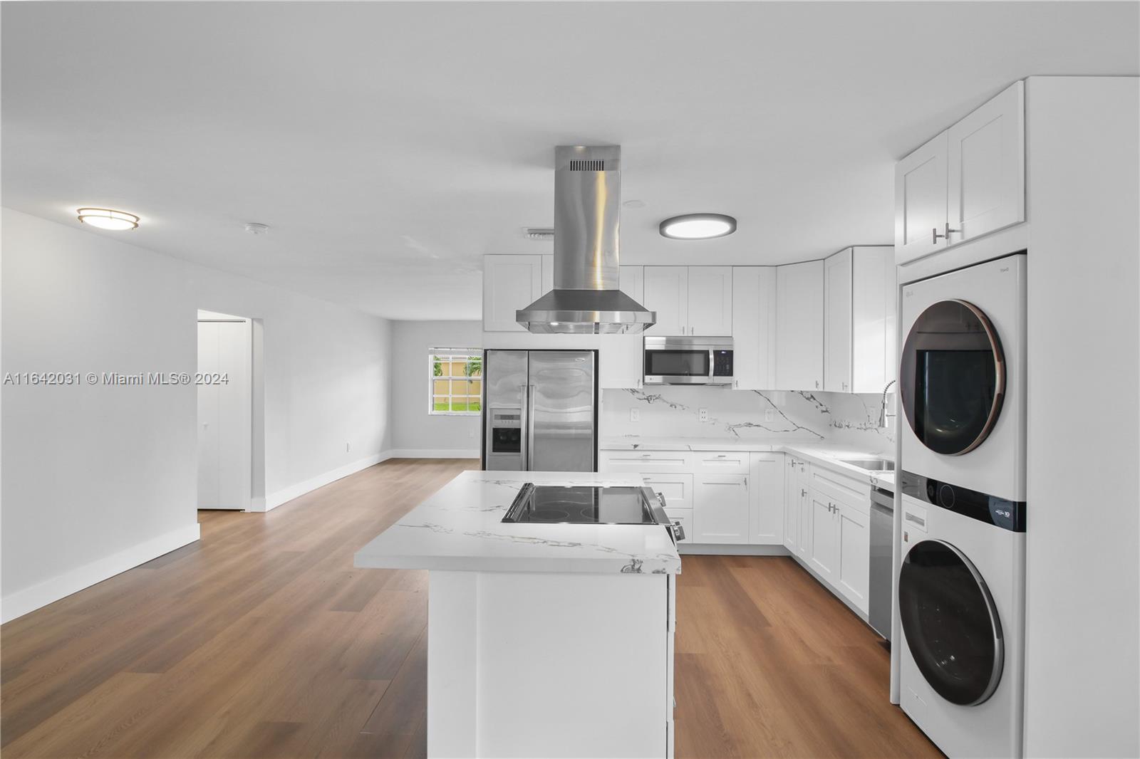 3161 NW 17th St