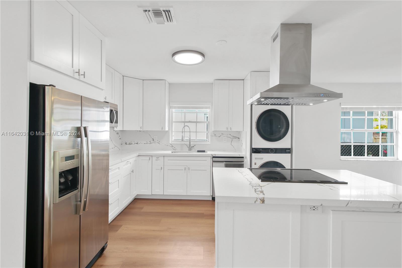 3161 NW 17th St