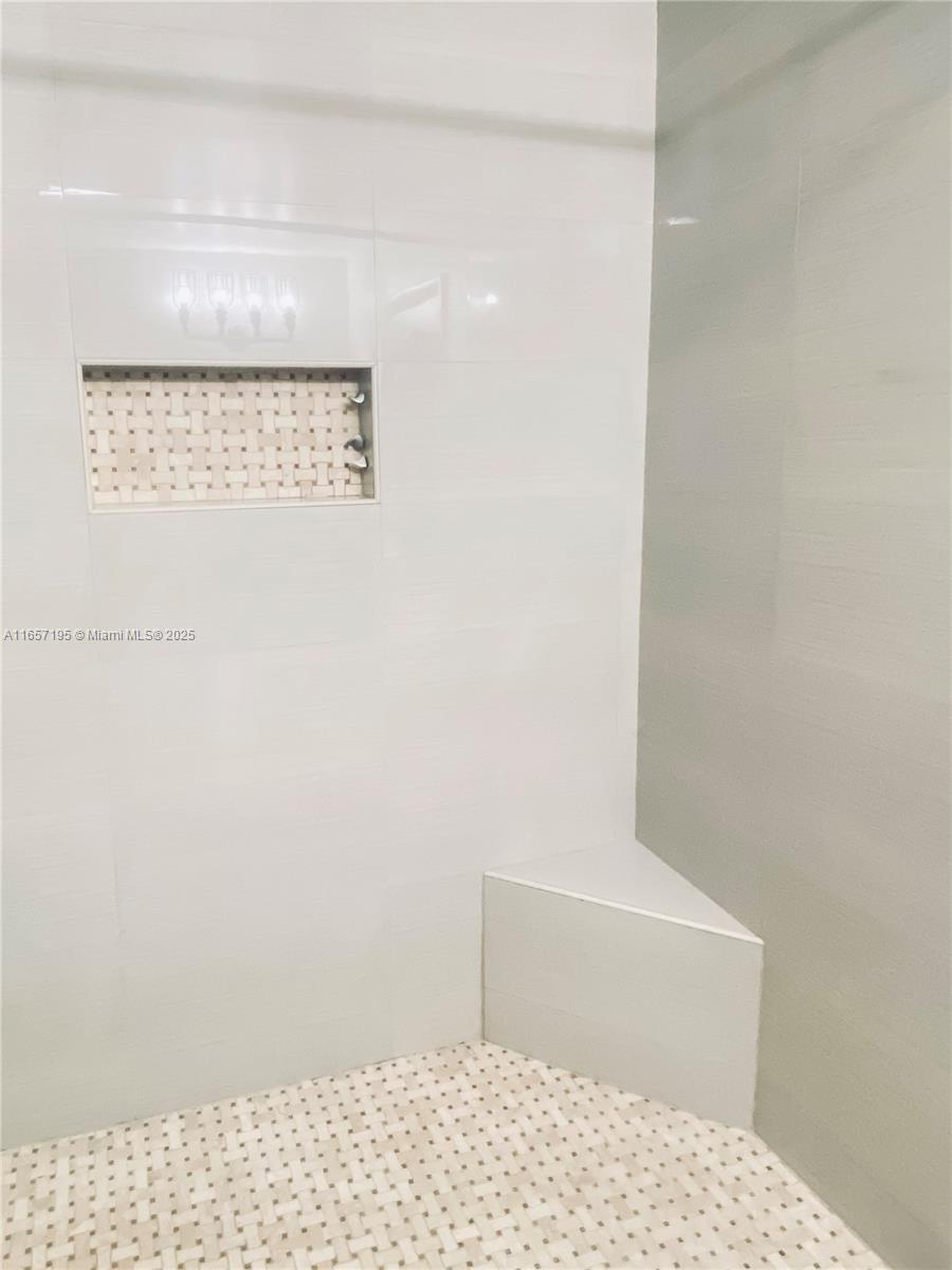 6927 SW 115th Pl # C38