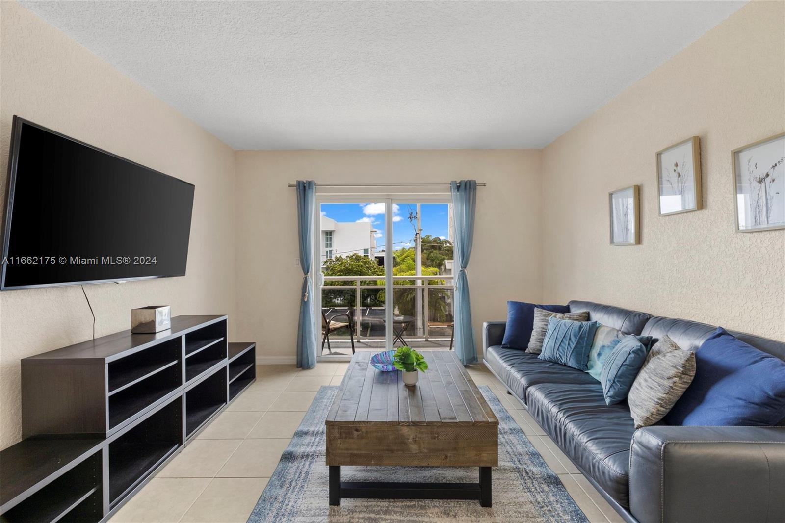 1475 SE 15th St # 308