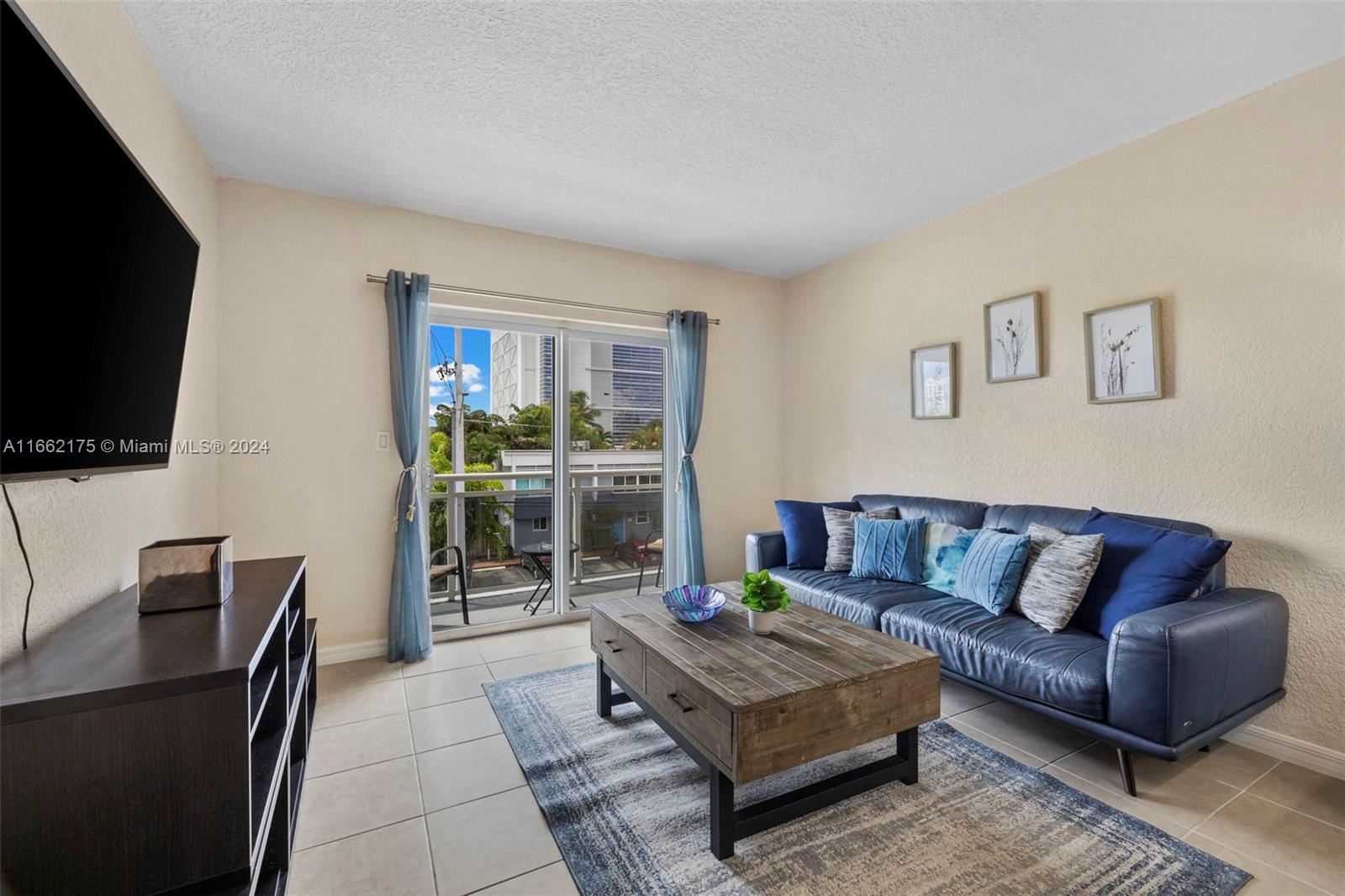 1475 SE 15th St # 308