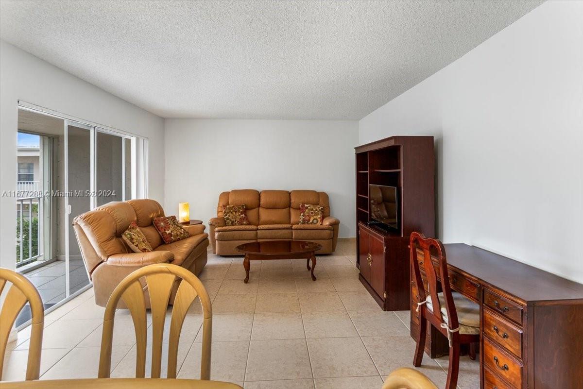 7785 SW 86th St # 424 Unit: E-424