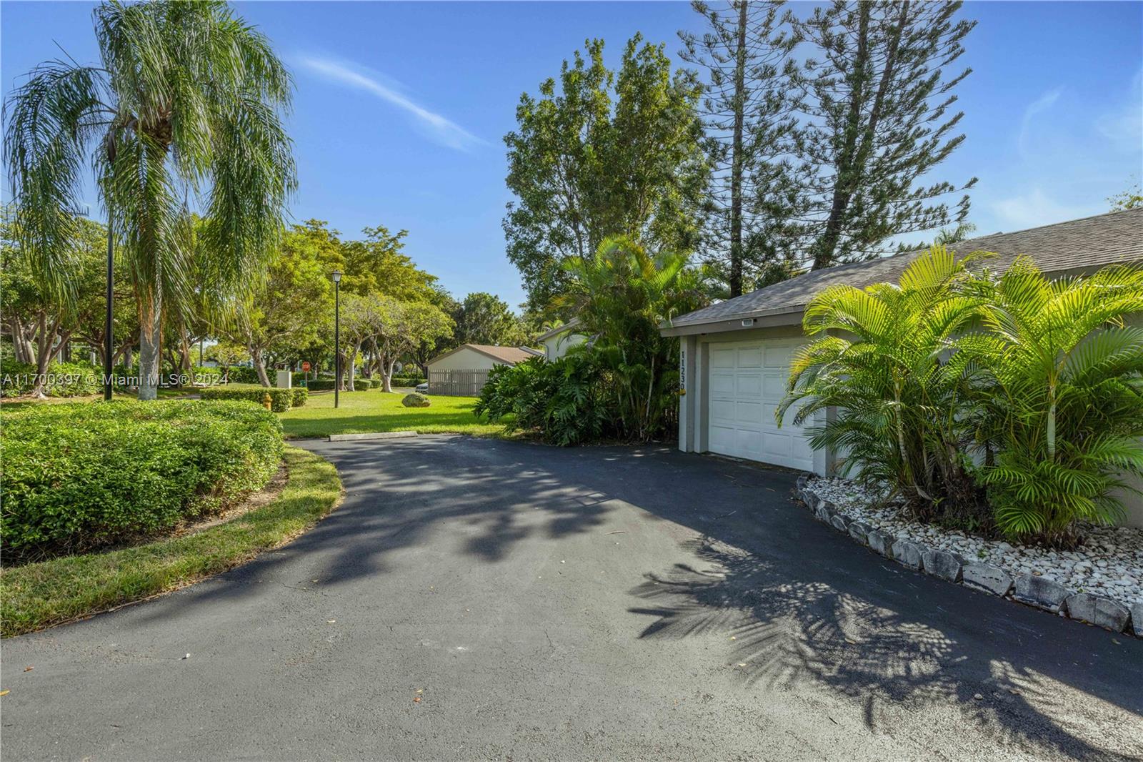 11230 SW 104th St # 11230