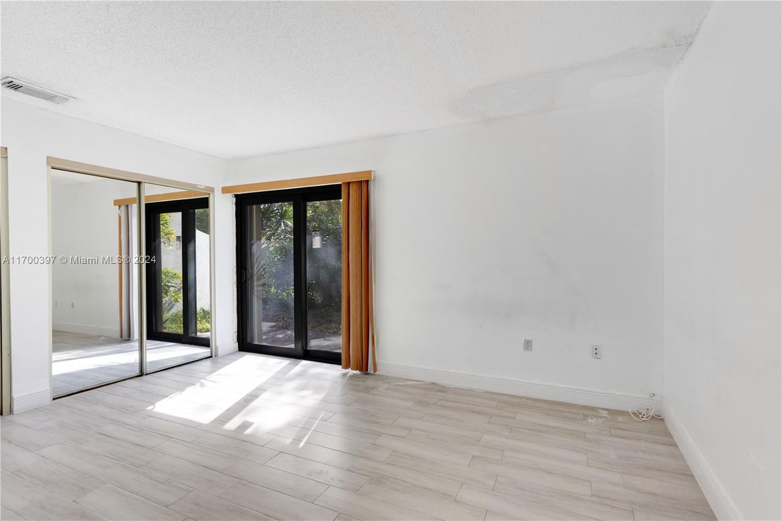 11230 SW 104th St # 11230