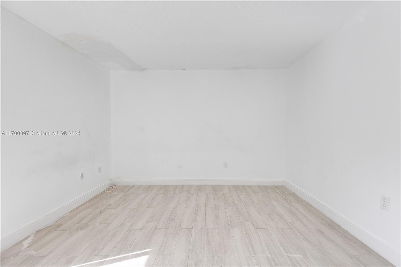 11230 SW 104th St # 11230