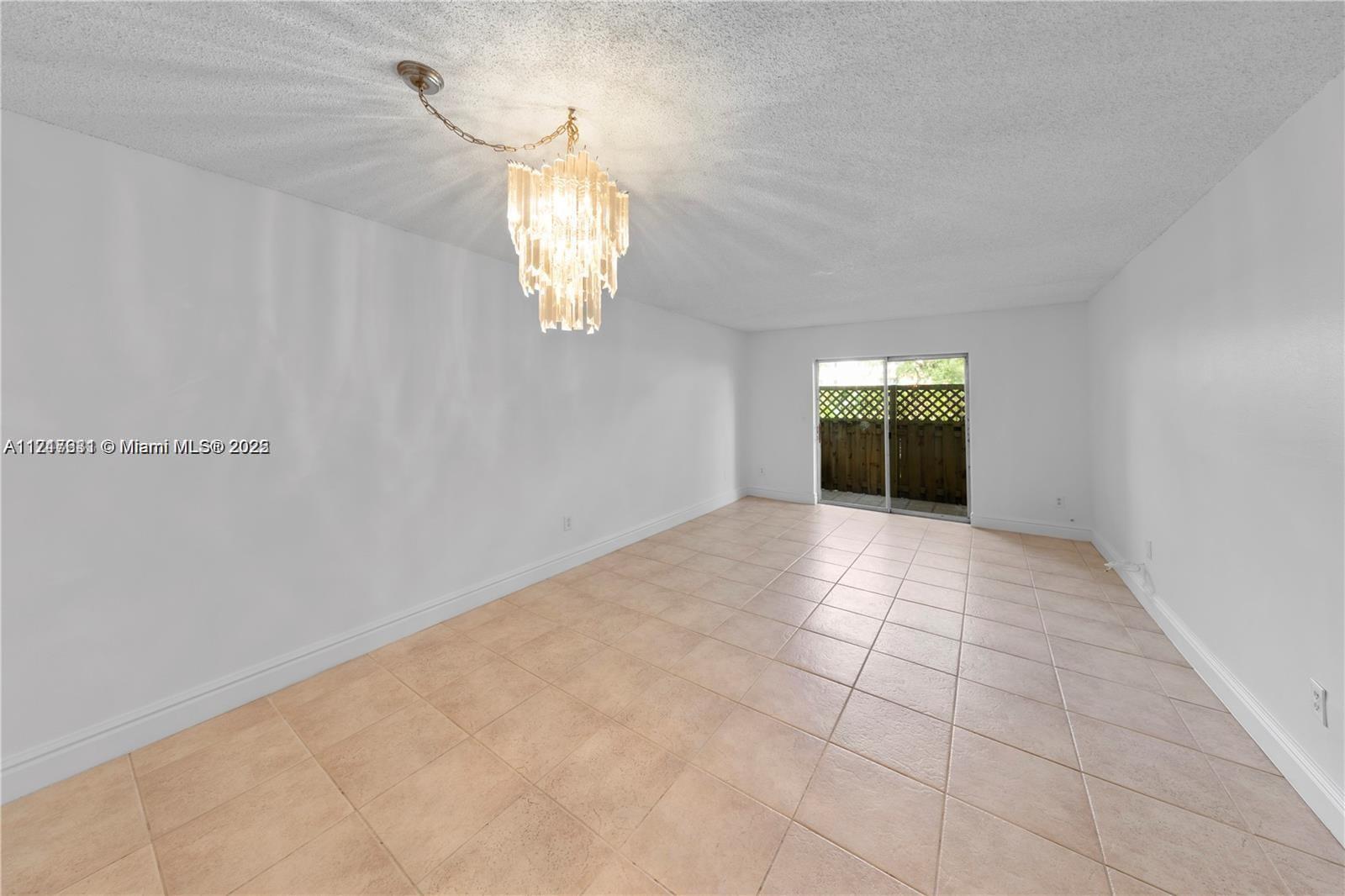 8500 SW 109th Ave # 101