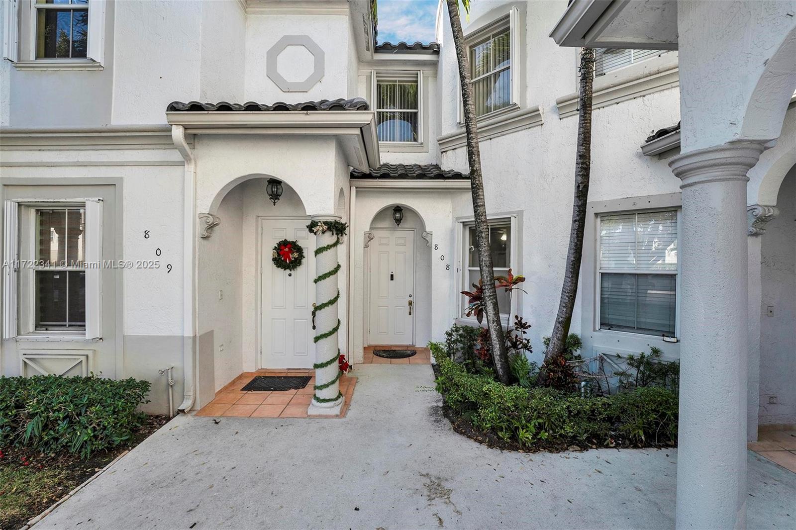 5470 NW 107th Ave # 808