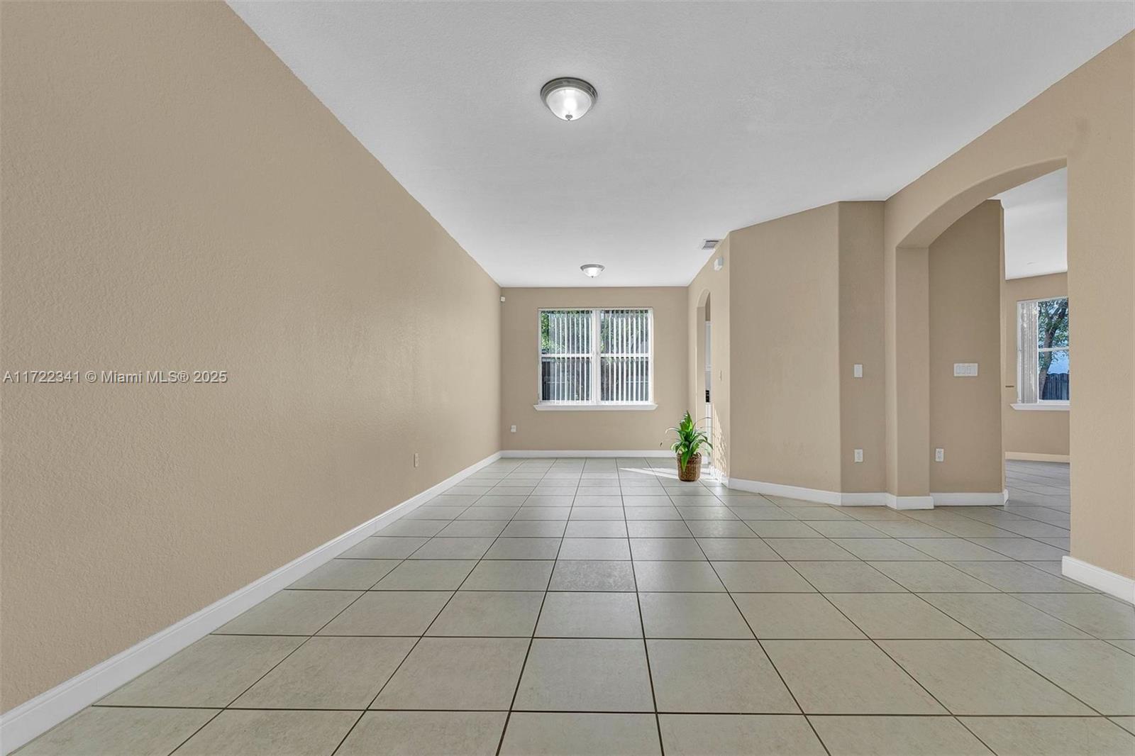 5470 NW 107th Ave # 808