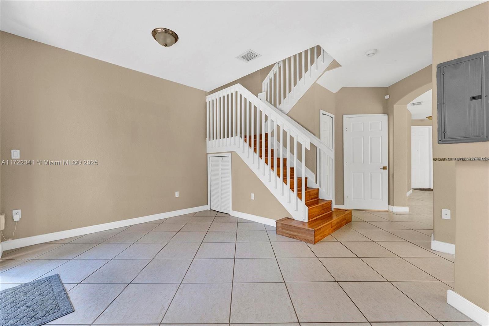 5470 NW 107th Ave # 808