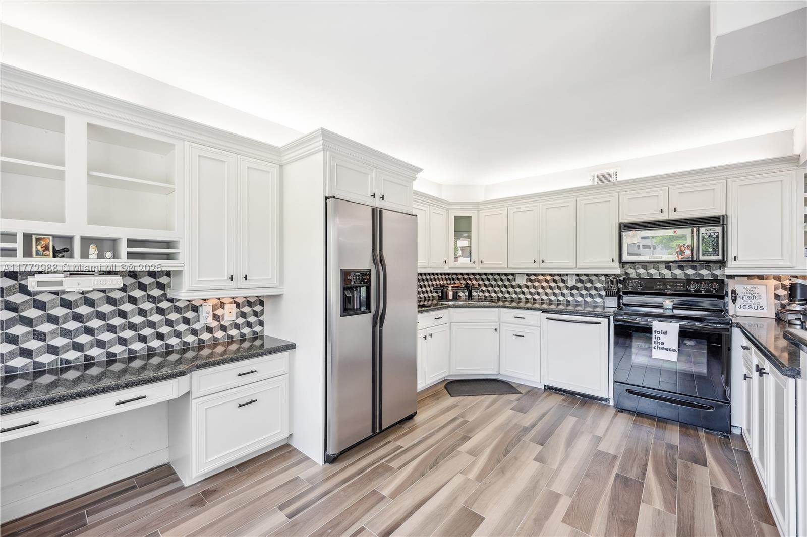 6601 SW 116 CT # 104