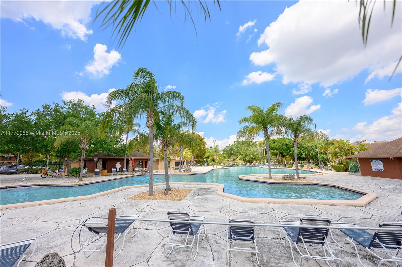 6601 SW 116 CT # 104