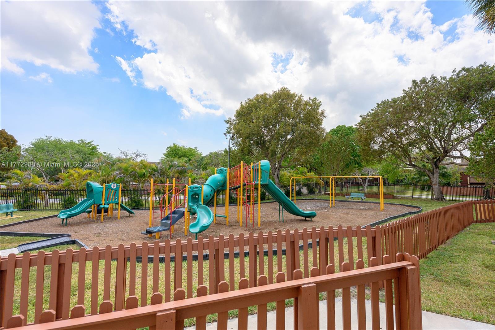 6601 SW 116 CT # 104