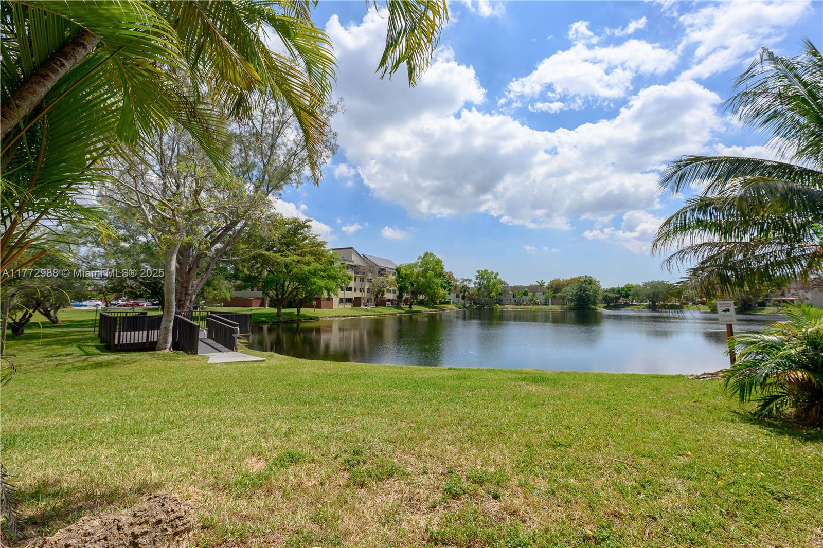 6601 SW 116 CT # 104