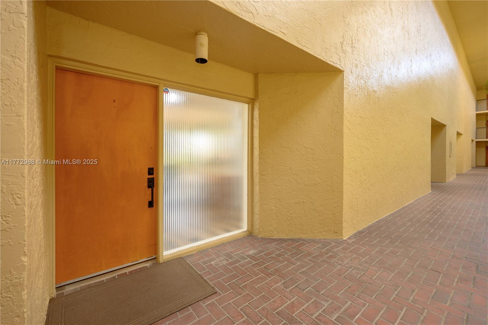 6601 SW 116 CT # 104