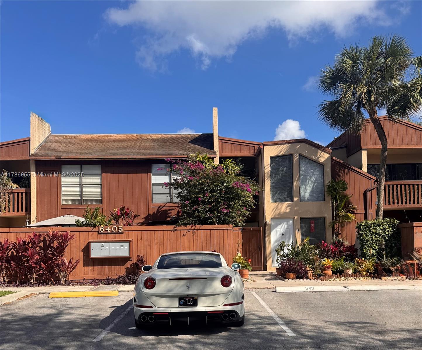 6405 SW 116 Pl Unit: E