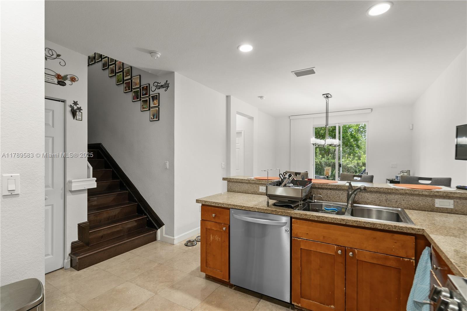 7514 NW 108th Path