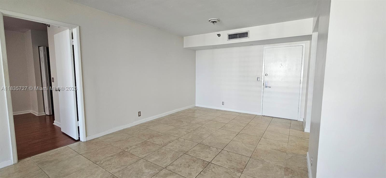 3300 NE 191st St Unit: LP08