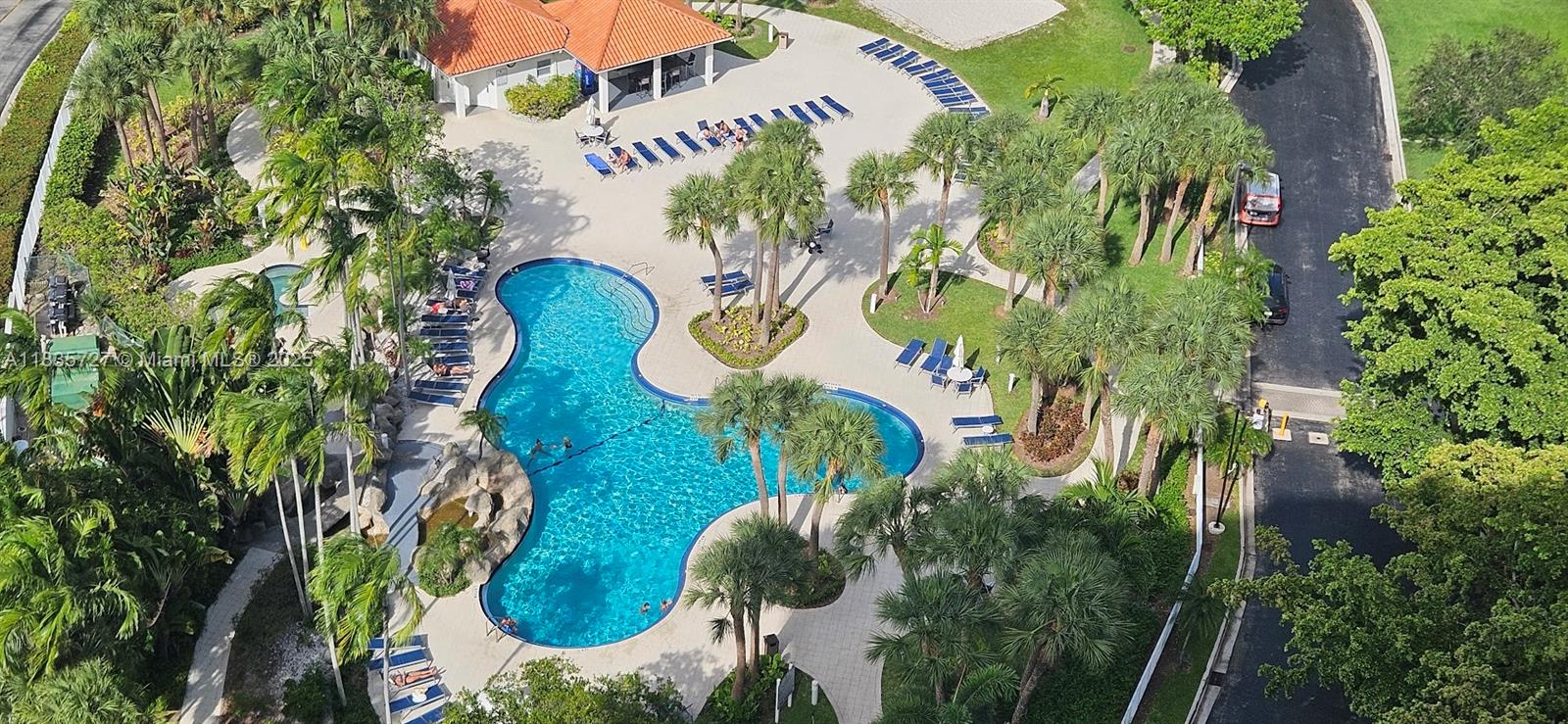 3300 NE 191st St Unit: LP08