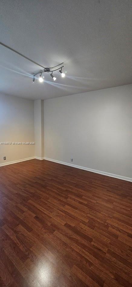 3300 NE 191st St Unit: LP08