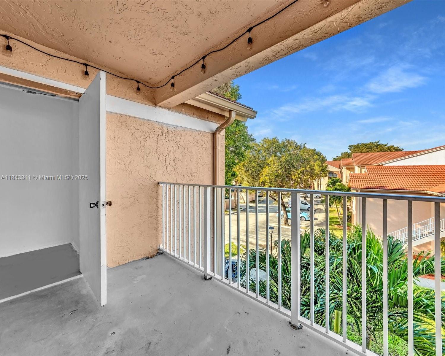 15770 SW 106th Ter # 303